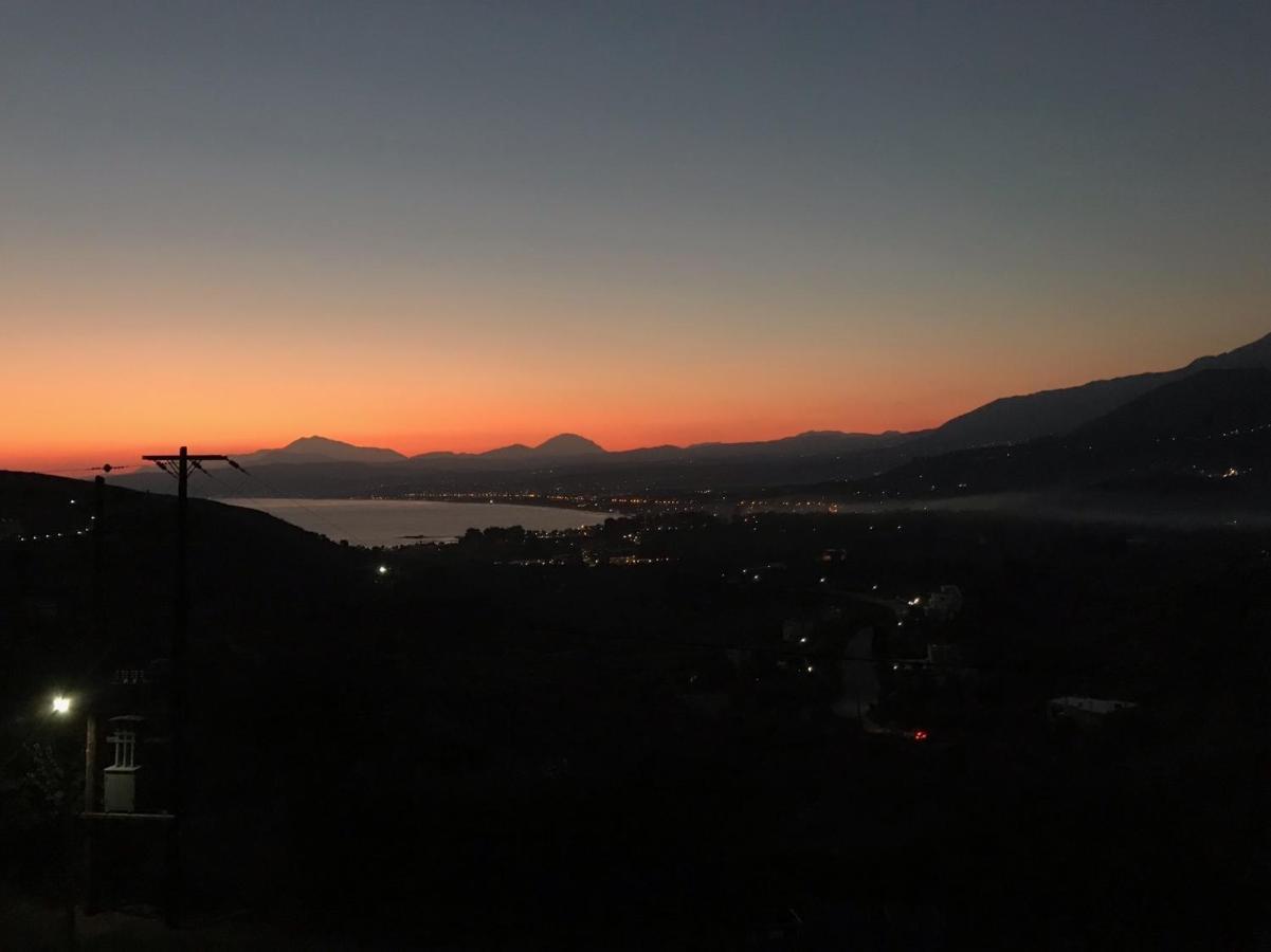 Arbutus - Relaxing Apartment With Fantastic Views 耶奥伊乌波利斯 外观 照片