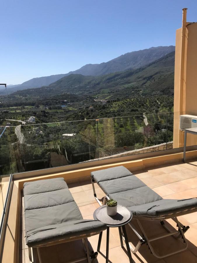 Arbutus - Relaxing Apartment With Fantastic Views 耶奥伊乌波利斯 外观 照片