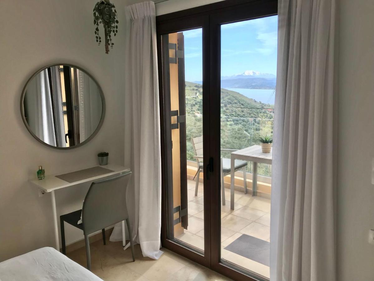 Arbutus - Relaxing Apartment With Fantastic Views 耶奥伊乌波利斯 外观 照片