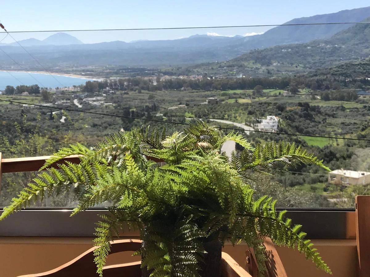 Arbutus - Relaxing Apartment With Fantastic Views 耶奥伊乌波利斯 外观 照片