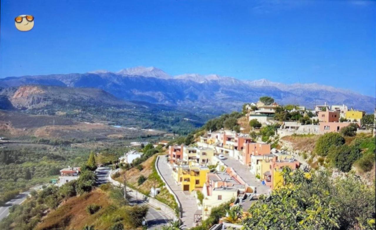 Arbutus - Relaxing Apartment With Fantastic Views 耶奥伊乌波利斯 外观 照片